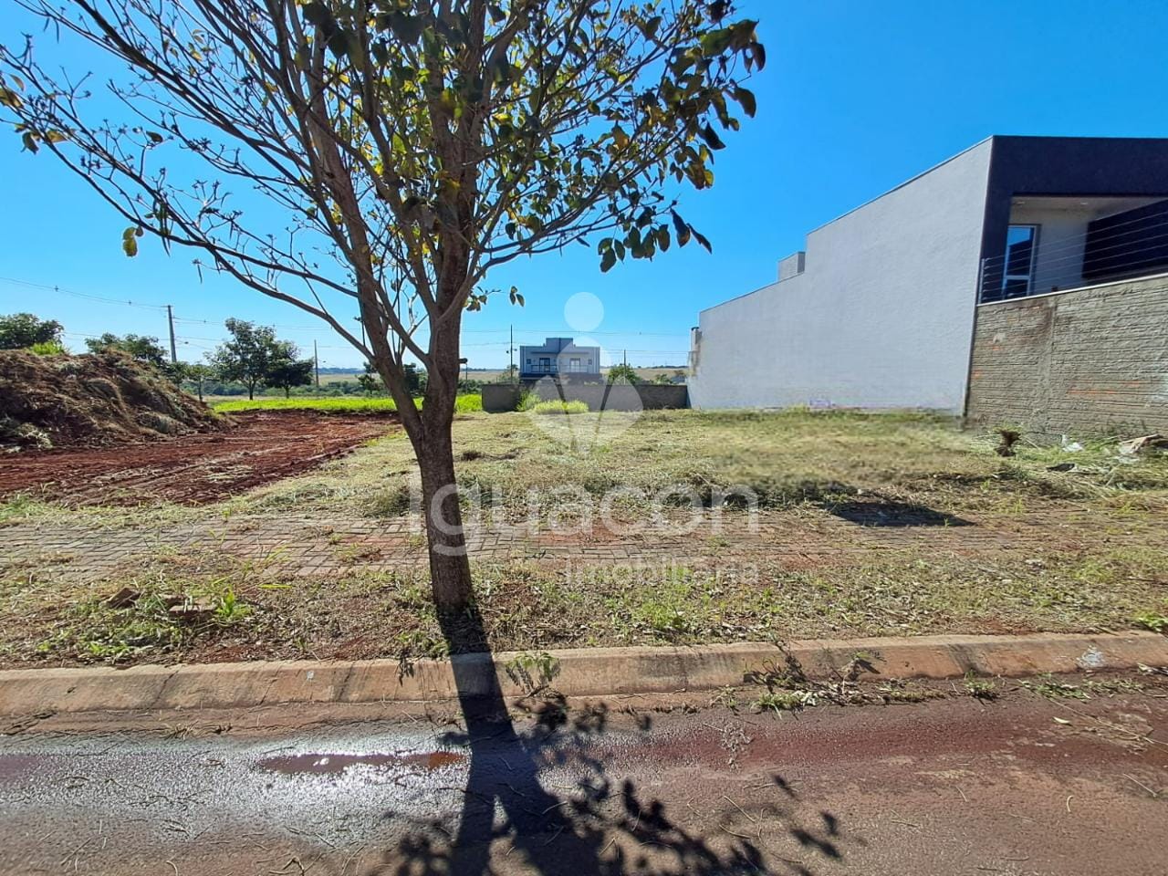 Terreno de 300m² no Jardim Ipê IV com fácil acesso à Avenida Andradina — foto 2