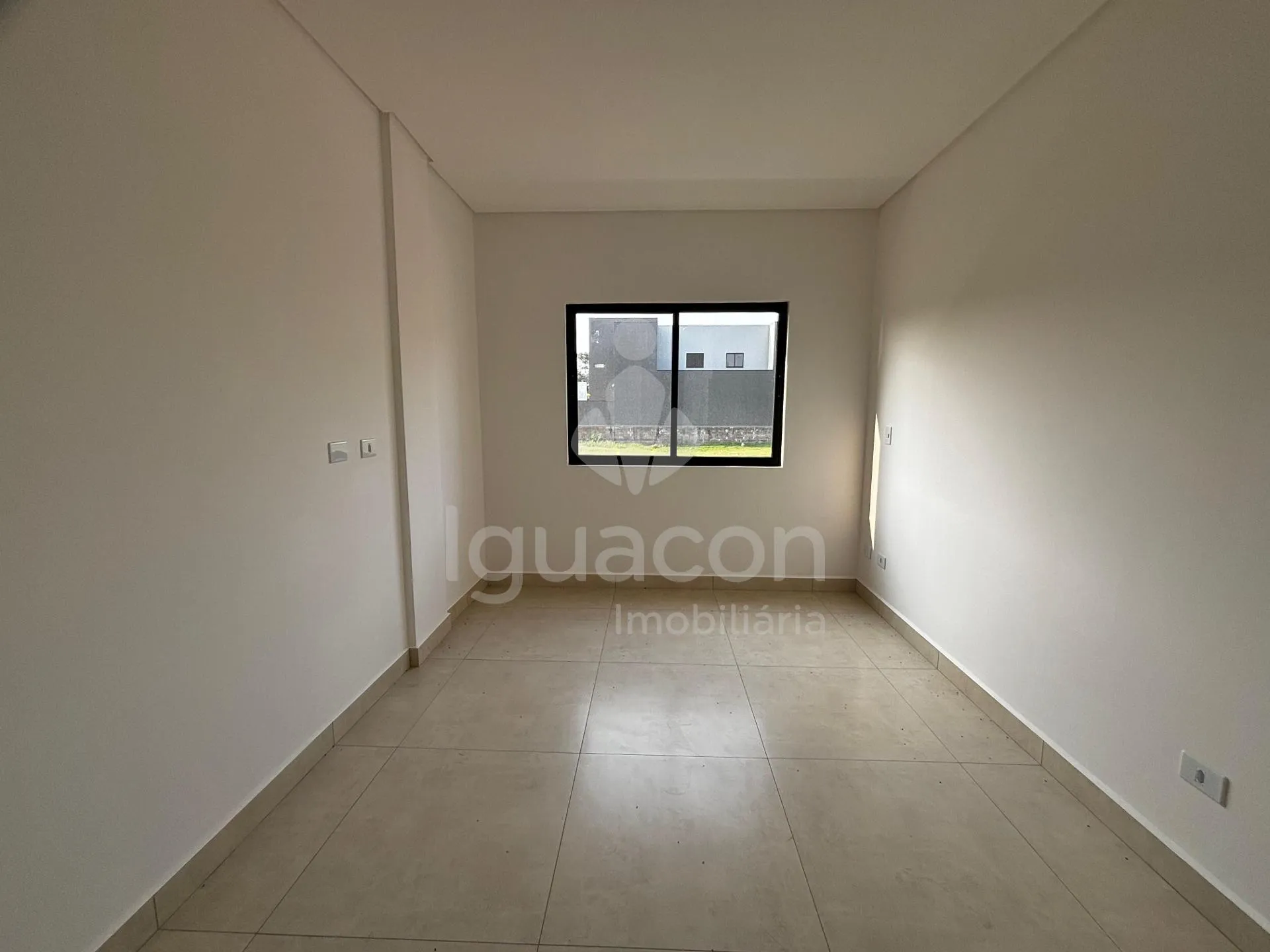 Apartamento 1 dormitórios em Jardim Manaus, Foz do Iguacu, foto 2
