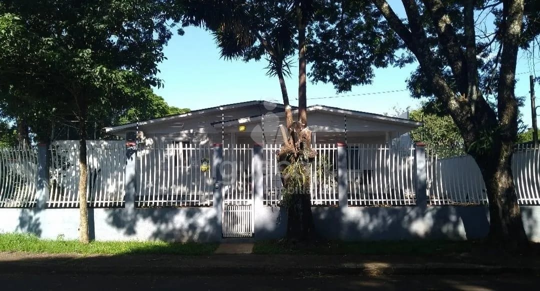 Casa 2 dormitórios em Vila A, Foz do Iguacu, foto 1
