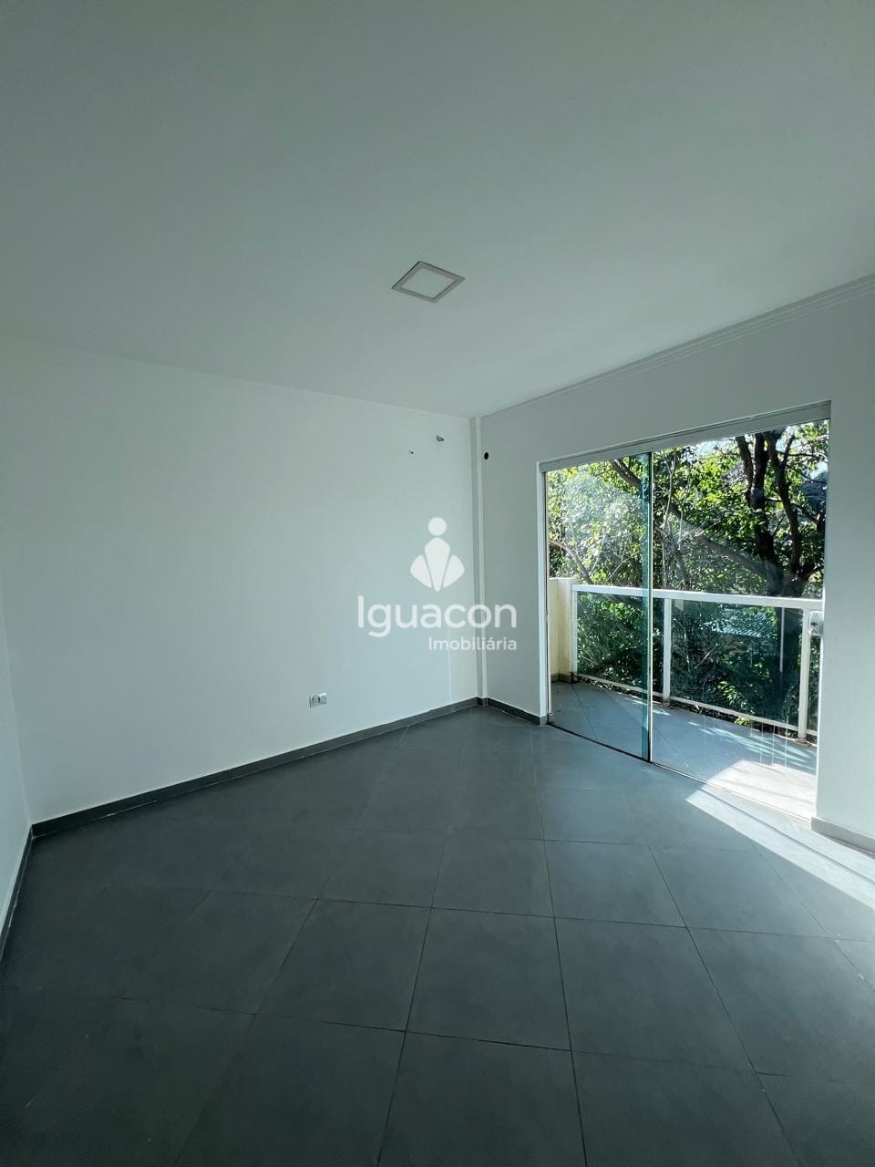 Apartamento 2 dormitórios em Yolanda, Foz do Iguaçu, foto 2