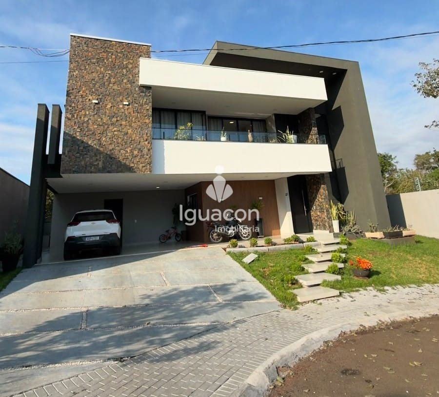 Casa 4 dormitórios em Foz do Iguaçu, foto 1