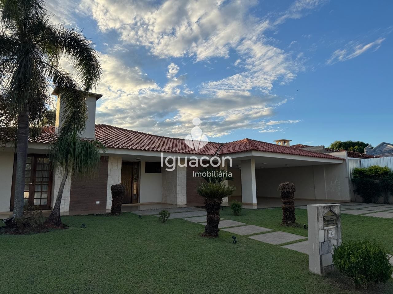 Casa 4 dormitórios em Itaipu B, Foz do Iguaçu, foto 1