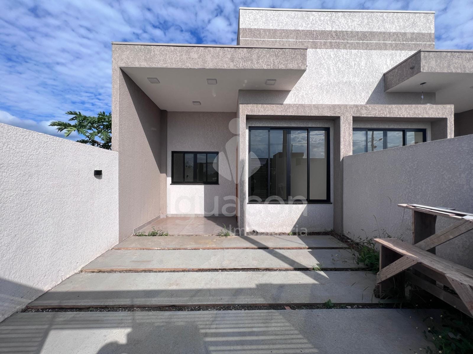 Casa com 02 Dormitórios sendo 01 Suite e Churrasqueira no Vila Maria — foto 2