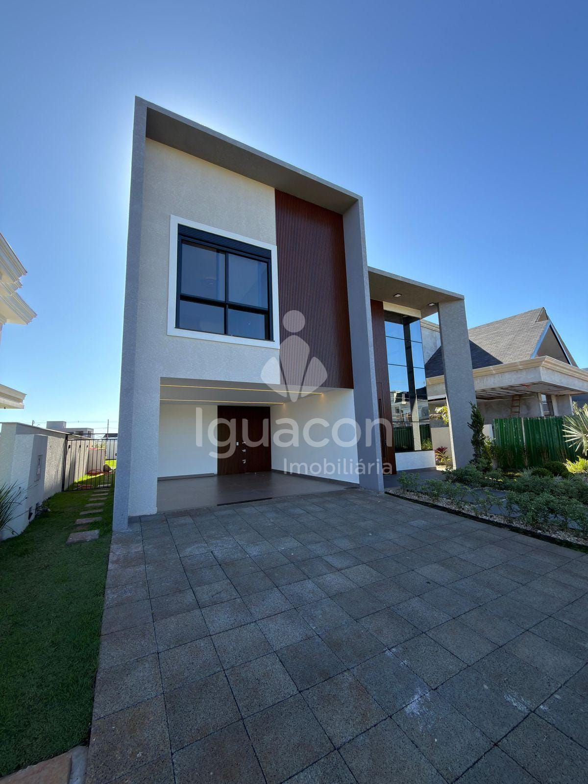 Sobrado com 04 Suites á venda no Condomínio Royal Boulevard Yacht Residence — foto 2